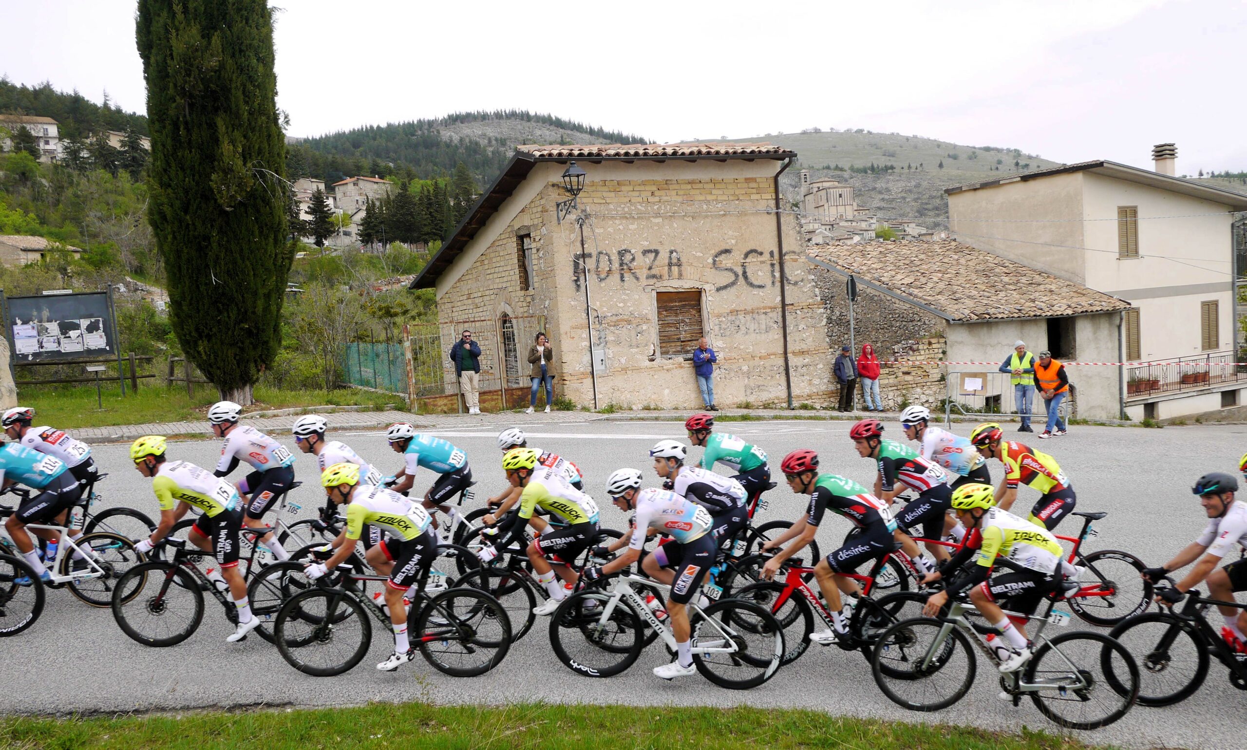 Il Giro d’Abruzzo passa per Secinaro